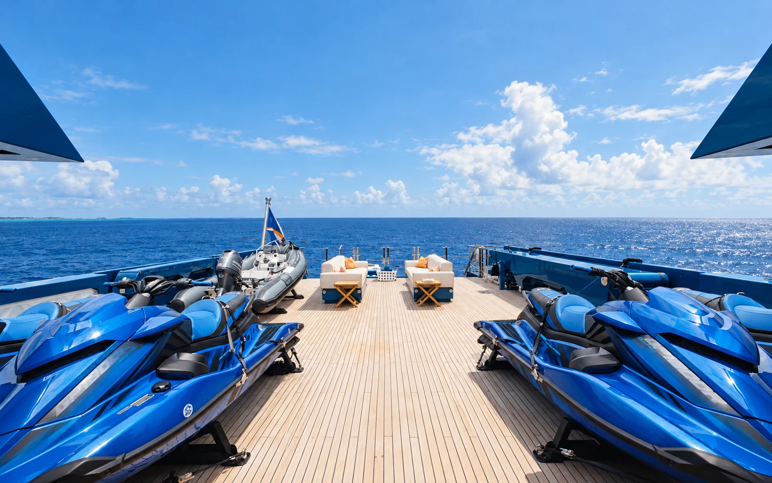KING BENJI, aft deck view 5